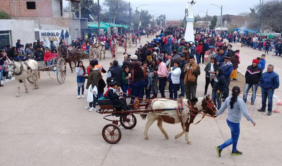 Con la inauguracioacuten de obras y el acto central Icantildeo celebroacute 128 antildeos