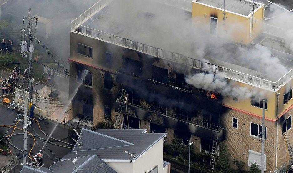 Al menos 24 muertos en un incendio en un estudio de animacioacuten de Japoacuten