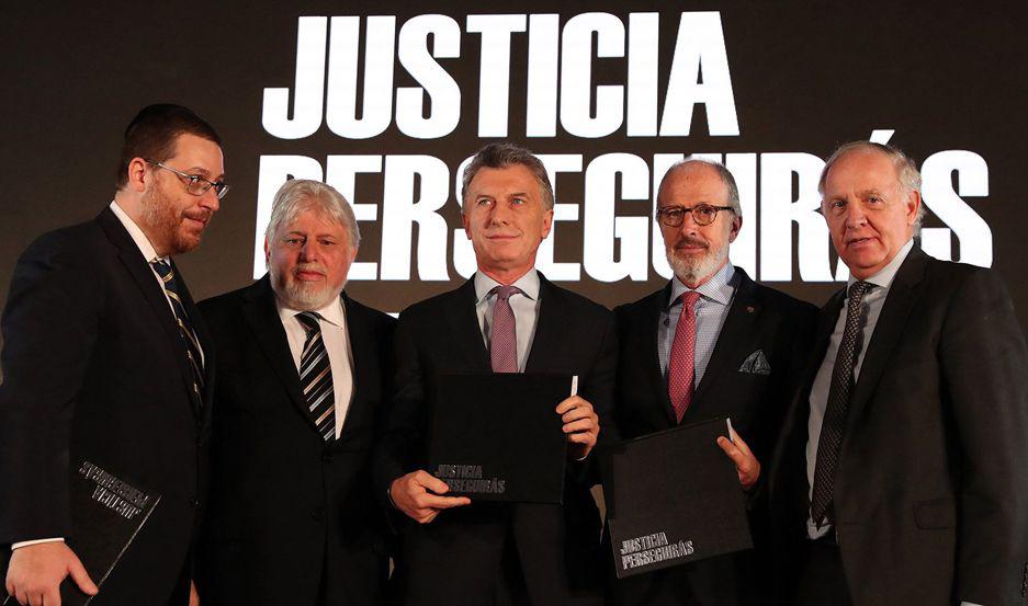 Macri- Seguiremos buscando que los acusados por AMIA sean juzgados en Argentina