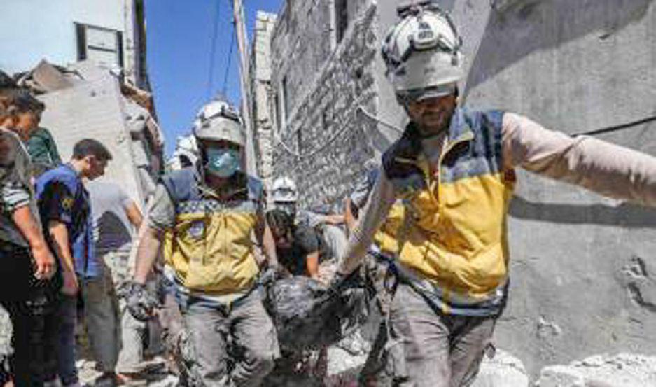 Mueren dieciocho civiles en bombardeos sirios y rusos