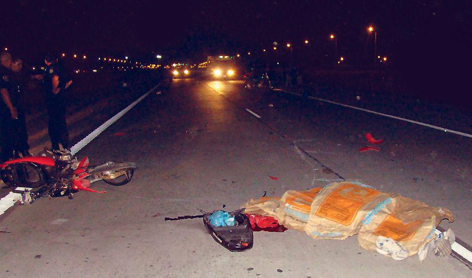 Motociclista muere al chocar con un colectivo en la Ruta Nacional 34
