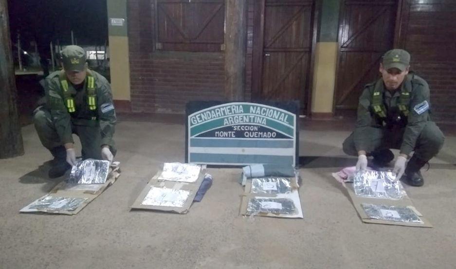 Detienen a una mujer que escondiacutea maacutes de 2 kilos de cocaiacutena en saacutebanas