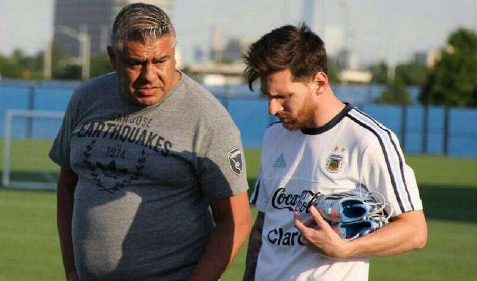 Tras echar a Tapia iquestse viene una dura sancioacuten para Messi desde Conmebol