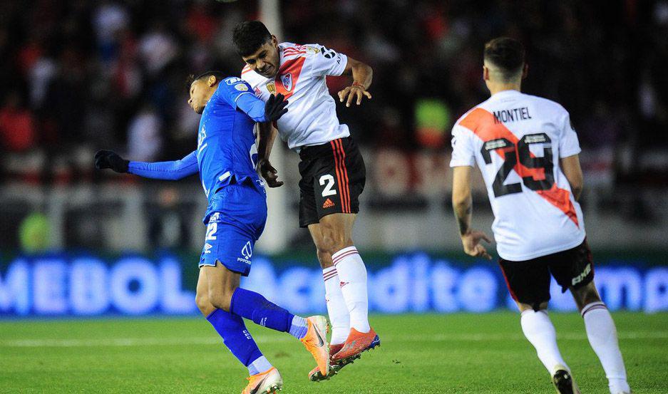 VIDEO  La poleacutemica de la noche- iquestestuvo bien anulado el gol de Cruzeiro