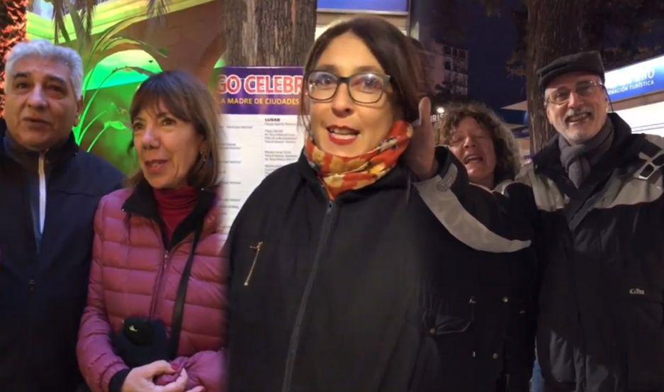 Esto opinan los turistas sobre los santiaguentildeos