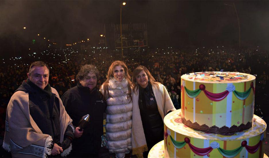 ldquoLa Madre de ciudadesrdquo cerroacute los festejos de su cumpleantildeos con una multitud en el Parque Aguirre