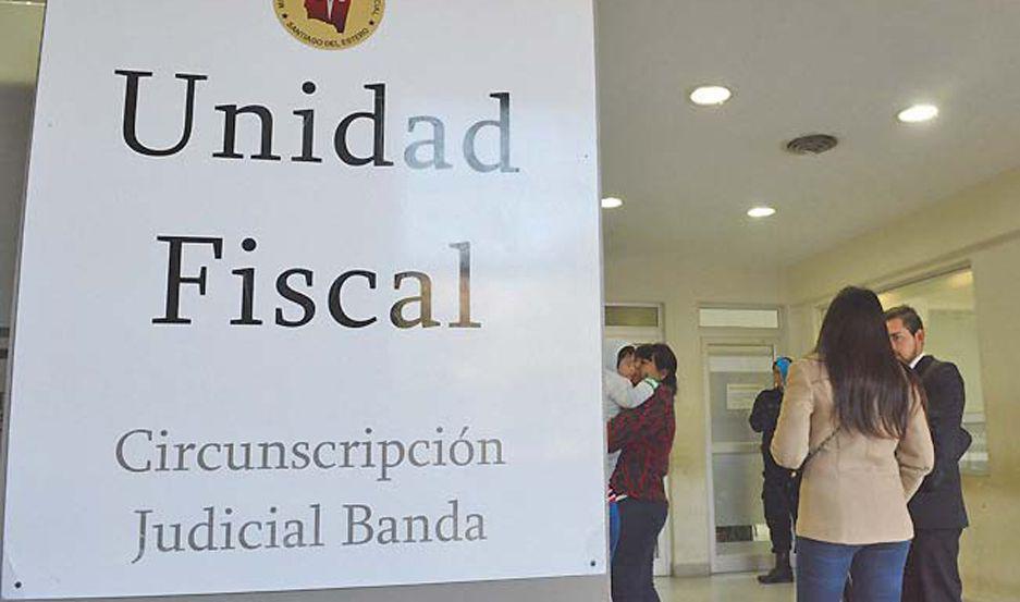 Acusoacute a ex patrona de amenazas y extorsioacuten por web