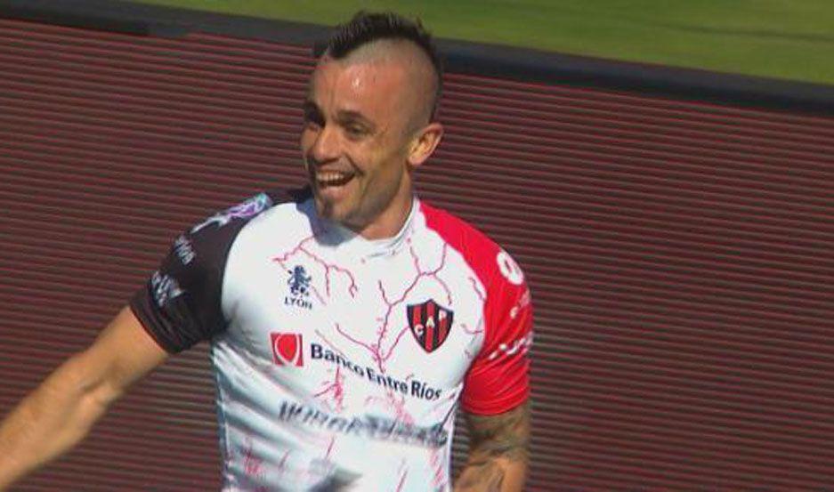 VIDEO  Patronato le ganoacute a Coloacuten en Santa Fe por 1 a 0