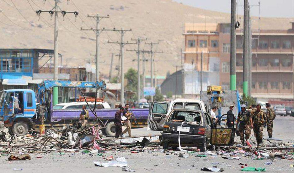 Gobierno afgano inicia conversacioacuten con los talibanes
