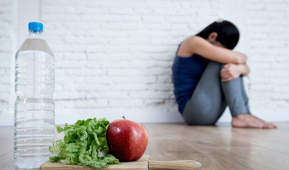 TANE el trastorno alimentario que maacutes afecta a los adolescentes
