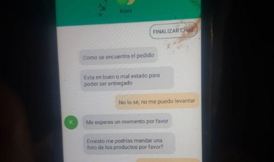 El insoacutelito mensaje que recibioacute un repartidor chocado por un auto- iquestEl pedido estaacute bien