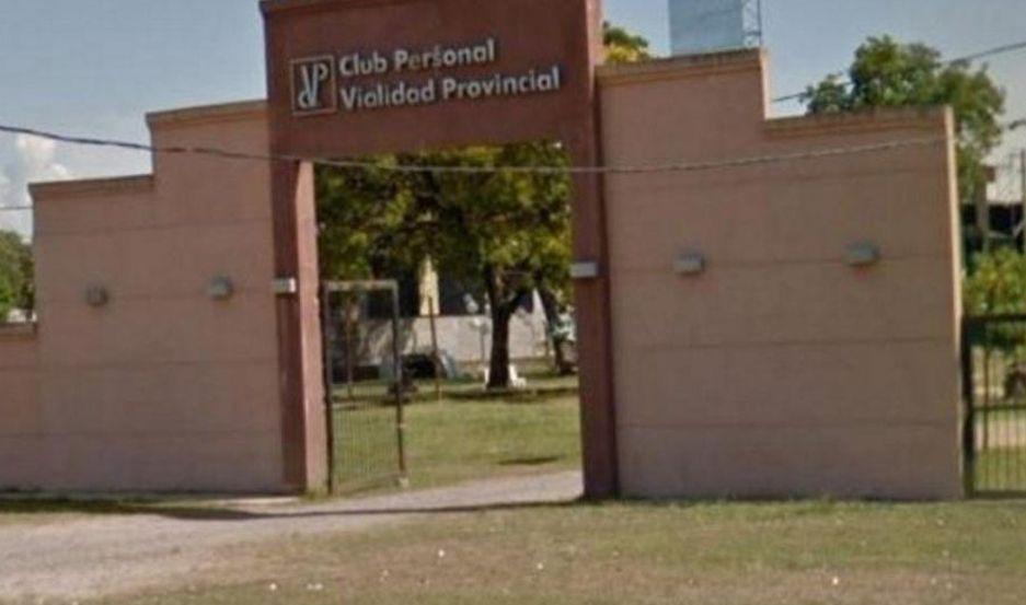 Una nintildea murioacute aplastada por un portoacuten de hierro en un club