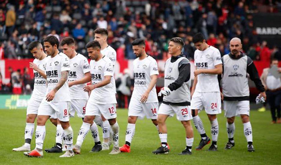 Las virtudes y las falencias que mostroacute Central Coacuterdoba en su debut