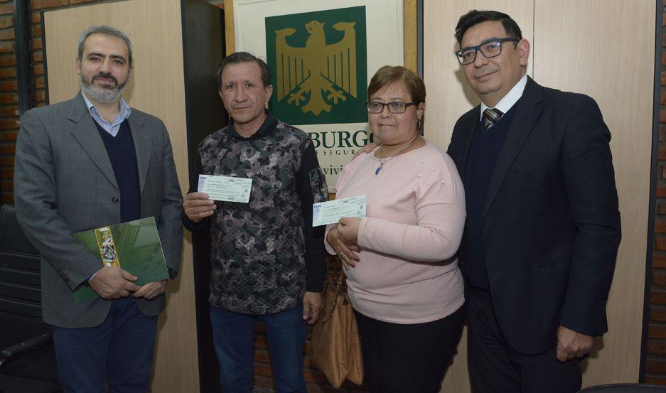 Hamburgo Compantildeiacutea de Seguros premioacute a sus clientes al diacutea