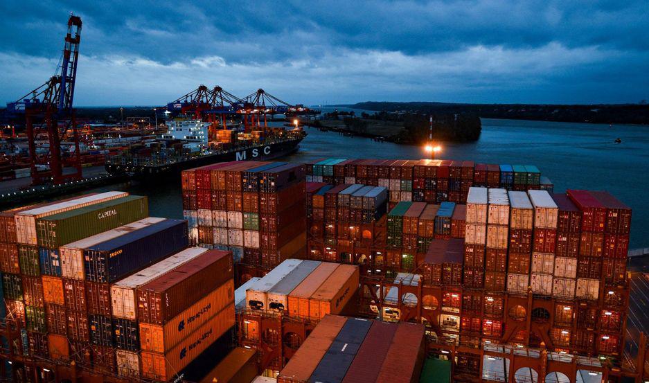 Hubo superaacutevit comercial de US 5589 millones