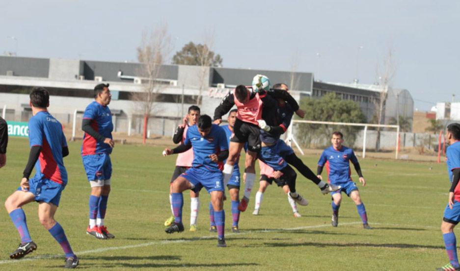 Los suplentes del Gaucho ganaron ante sus similares de La Gloria de Córdoba