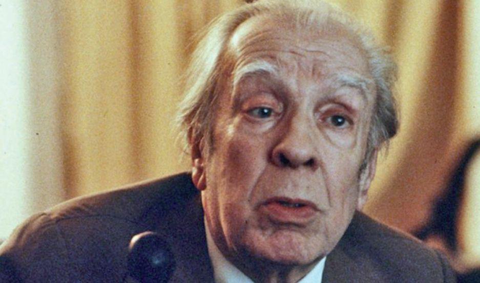 Subastaron obras de Borges por miles de doacutelares