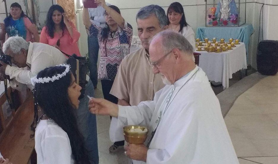 Mantildeana se celebraraacuten los 47 antildeos de la parroquia de Lourdes