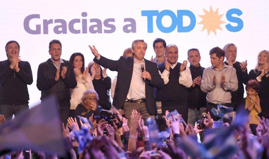 Alberto Fernaacutendez rechazoacute una reunioacuten con Mauricio Macri- No tiene sentido