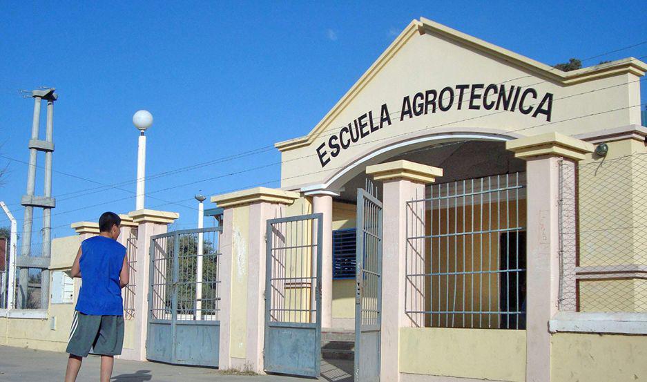 Intensa jornada en Friacuteas sobre prevencioacuten del suicidio y autolesiones