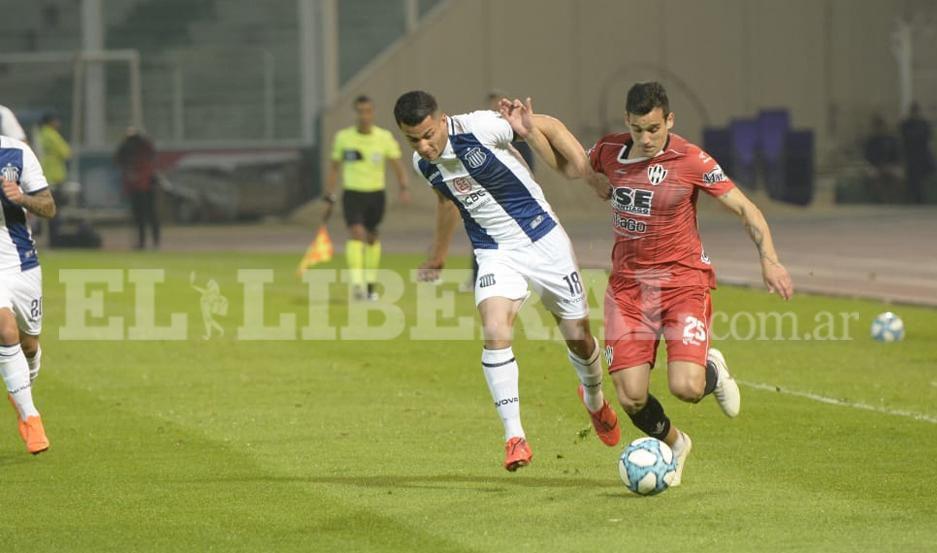 Central Coacuterdoba empatoacute con Talleres en el Mario Kempes y rescatoacute un punto importante