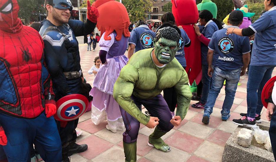 Festejo del Diacutea del Nintildeo en Loreto