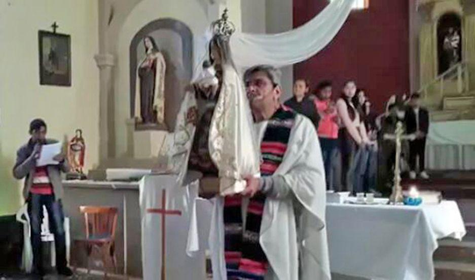 La Virgen del Carmen regresoacute a su camariacuten tras compartir su fiesta patronal