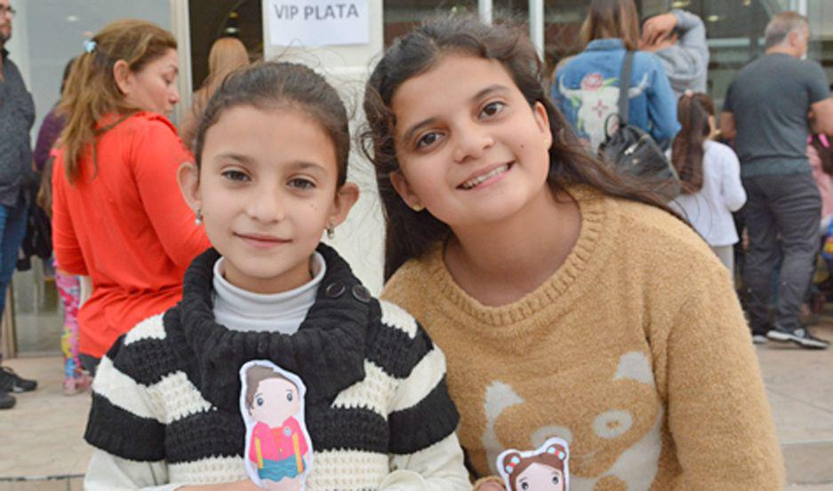 FOTOS Las postales de los nintildeos santiaguentildeos disfrutando su diacutea