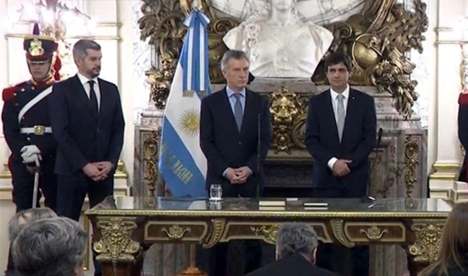 VIDEO  Hernaacuten Lacunza juroacute como nuevo ministro de Hacienda y se esperan anuncios