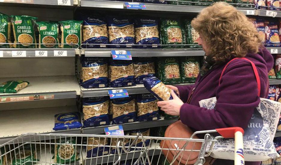 Para economistas vienen meses de maacutes inflacioacuten y renegociacioacuten de deuda