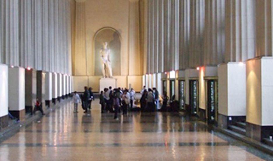 Habraacute dos debates entre candidatos presidenciales el 13 y 20 de octubre