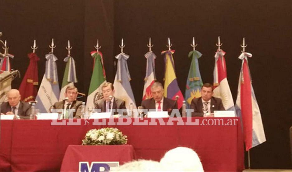 El gobernador Dr Gerardo Zamora hizo las declaraciones a la prensa tras participar de una jornada nacional de Criminalidad en Las Termas