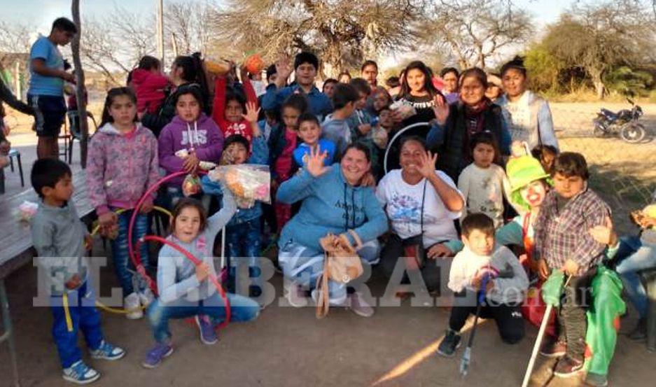 Colonia Libanesa- grupo solidario agasajoacute a numerosos nintildeos