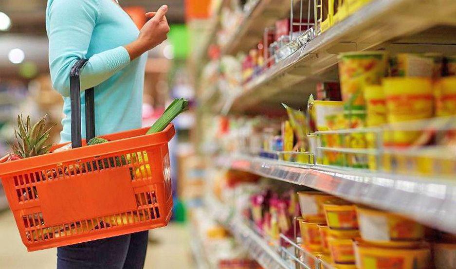 Consumo cayoacute 13-en-porciento- en la venta minorista y en mayoristas