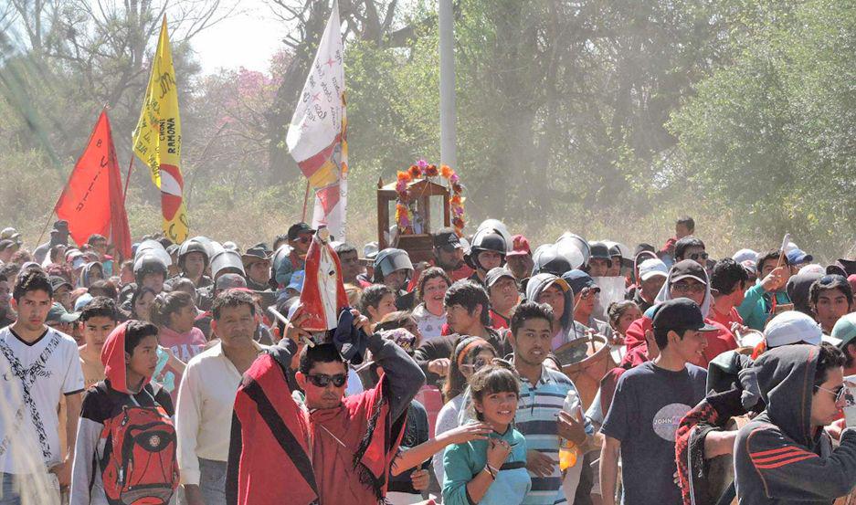 Con gran fe y alegriacutea se inicia la procesioacuten de San Gil hasta San Roque