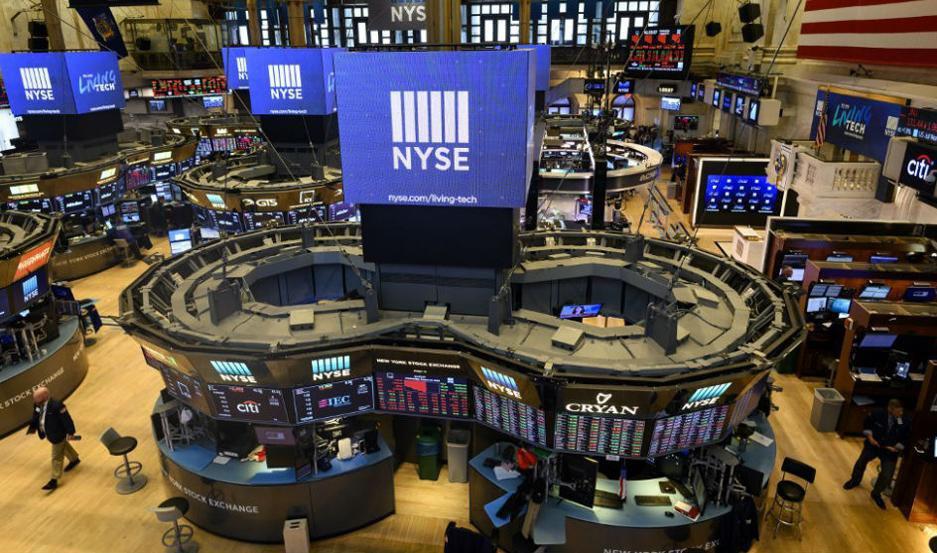 El Riesgo Paiacutes se acercoacute a 2000 puntos y es el maacutes alto en 14 antildeos