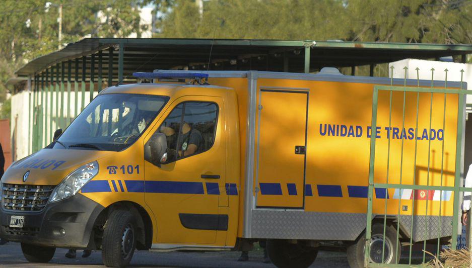 Cazaba con amigos insoacutelitamente recibioacute dos balazos y perdioacute la vida