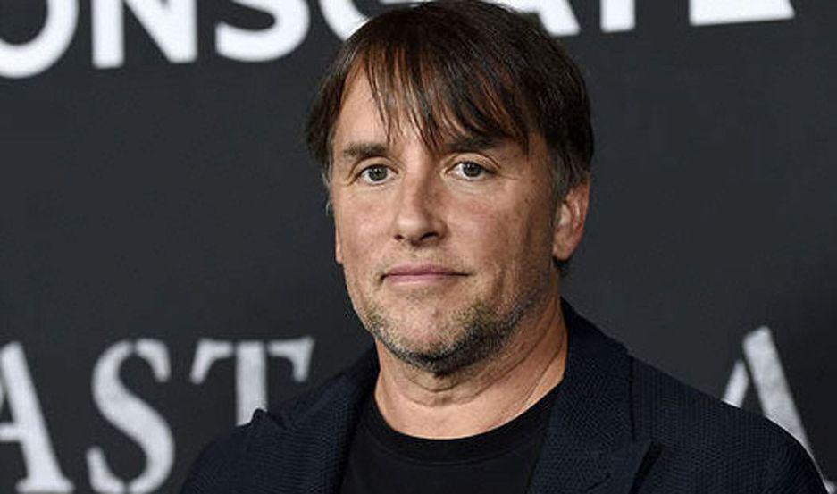 Richard Linklater filmaraacute una peliacutecula en un lapso de 20 antildeos