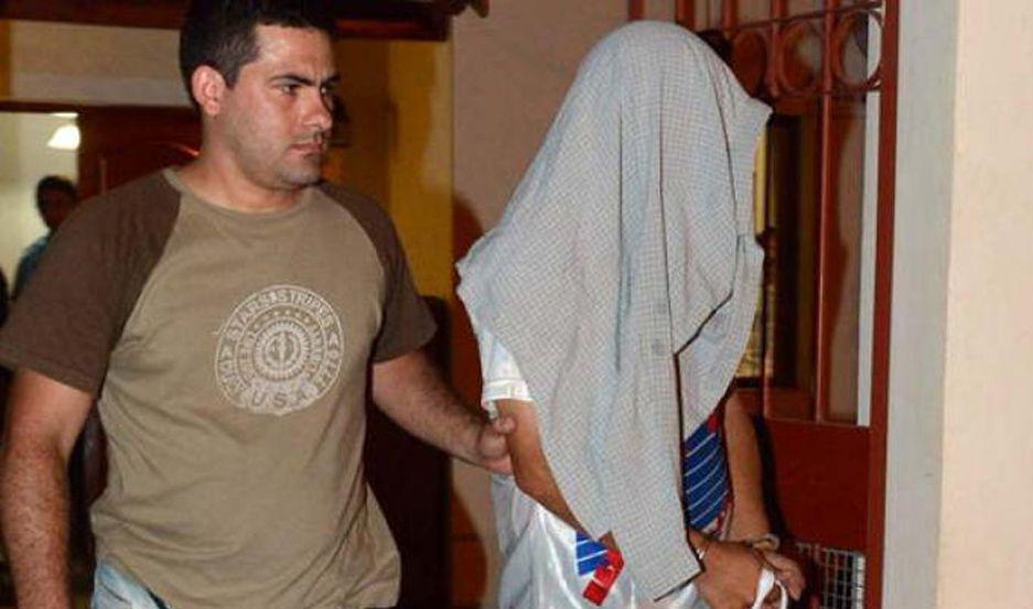 Volvioacute de bailar su marido le quiso revisar el celular y recibioacute una golpiza