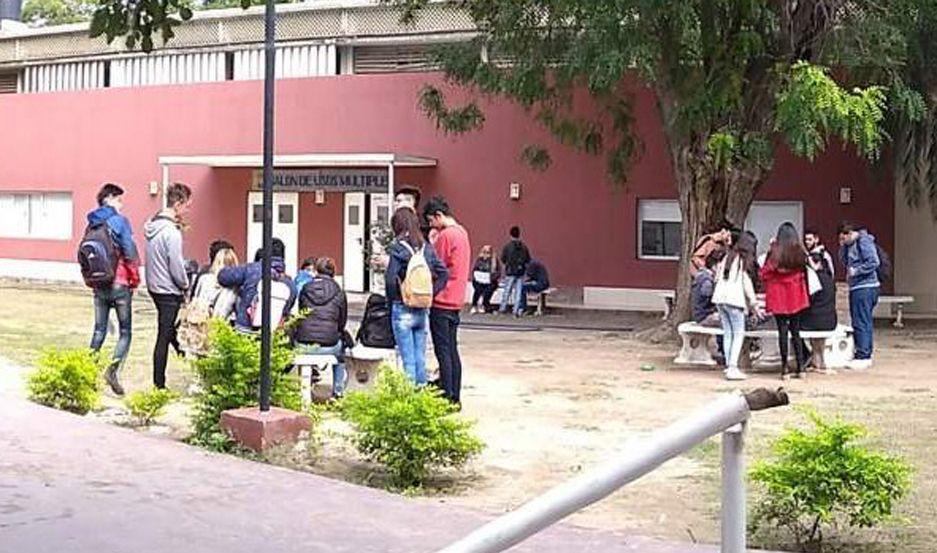 Maacutes de diez universidades debatiraacuten sobre poliacutetica en jornadas nacionales