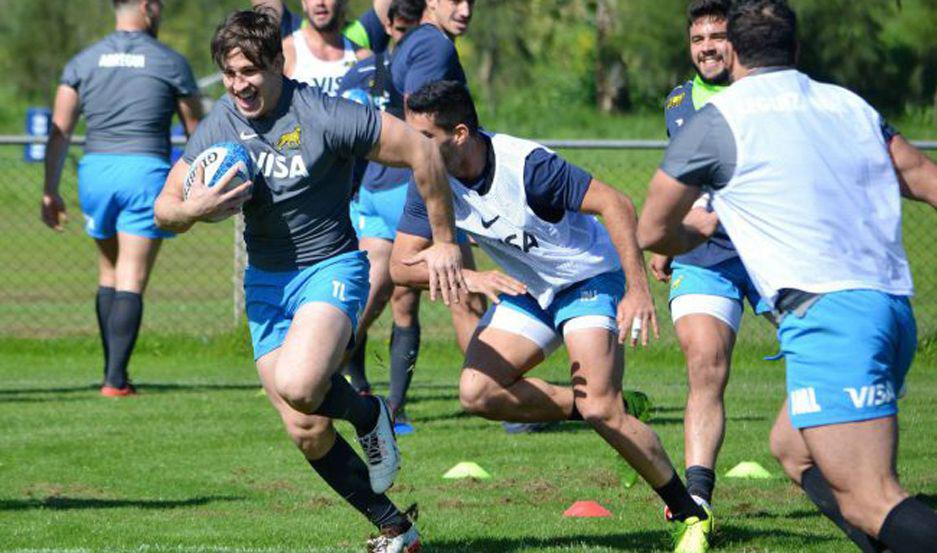 Tomaacutes Lezana trabajoacute ayer en el quince titular de Los Pumas