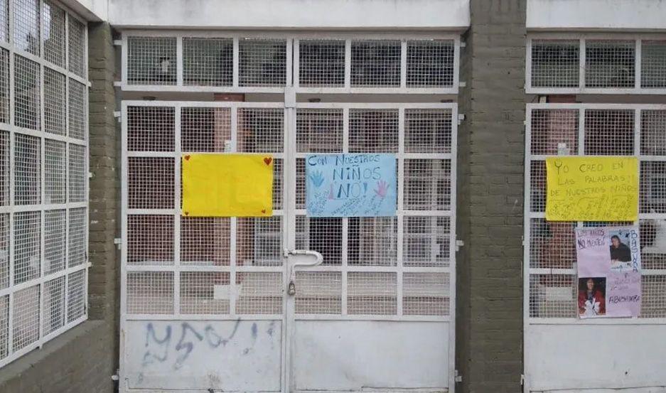 La maestra de muacutesica de un jardiacuten de infantes acusada de abusar de 9 nenes