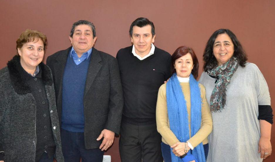 Estudiantes de Educacioacuten para la Salud haraacuten praacutecticas en el Colegio Sarmiento