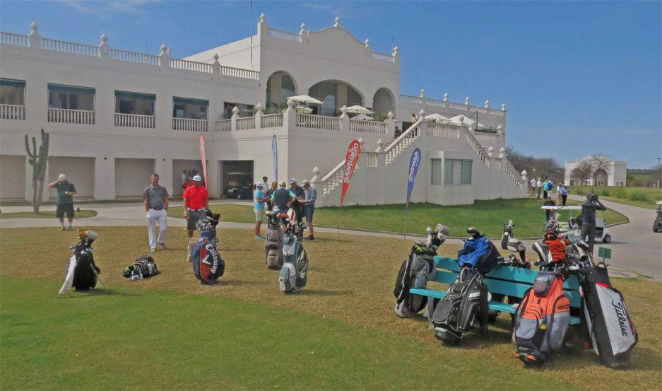 La sorprendente cancha del Termas de Riacuteo Hondo Golf Club