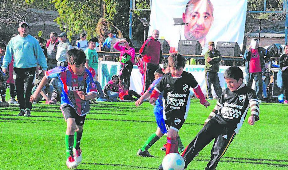 Con eacutexito culminoacute  el Torneo Municipal de Fuacutetbol Infantil