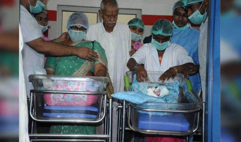 Mujer de 73 antildeos fue madre por primera vez- tuvo gemelas