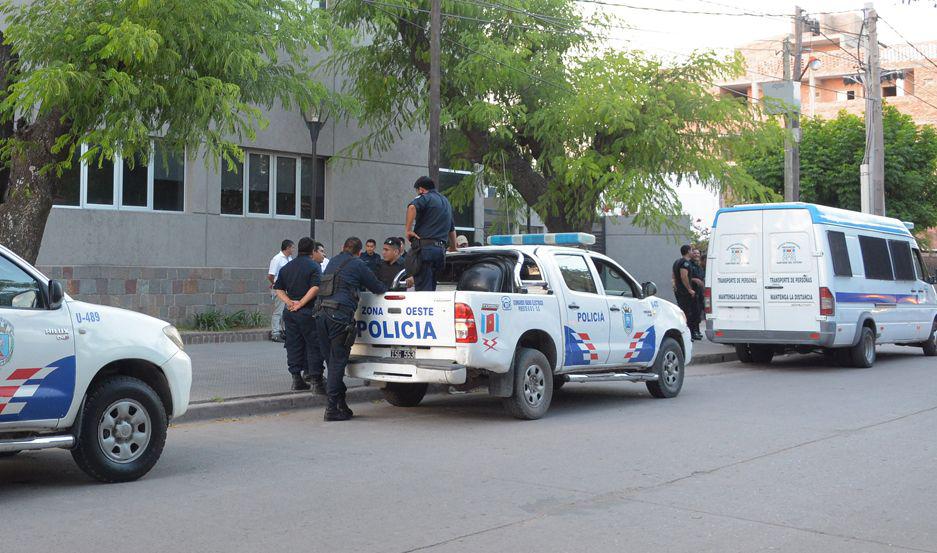 La docente que estafoacute a sus compantildeeras se negoacute a declarar