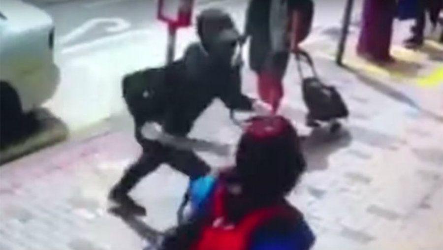 Intentaron robar una relojeriacutea pero como estaba cerrado se fueron