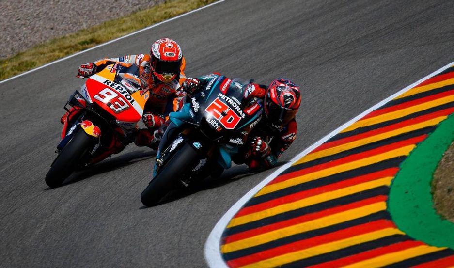 VIDEO El infartante final en Misano- el duelo entre Marquez y Quartararo