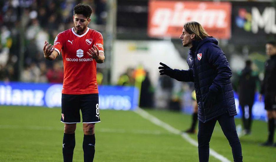 Escaacutendalo- Beccacece separoacute a Peacuterez y Domingo